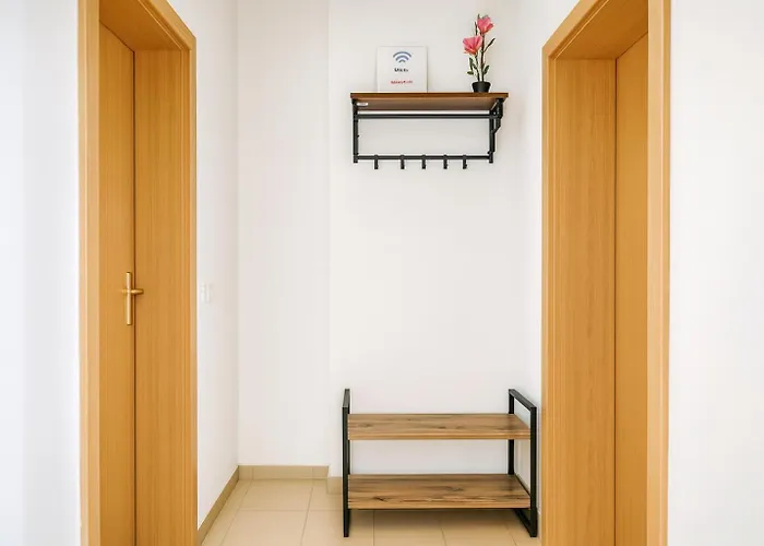 Livemore24 - 1 In Wlan - Smart-tv - 24-7 Check-in Und Kueche Lejlighed *