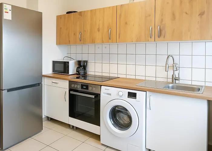 Livemore24 - 1 In Wlan - Smart-tv - 24-7 Check-in Und Kueche Lejlighed Duisburg